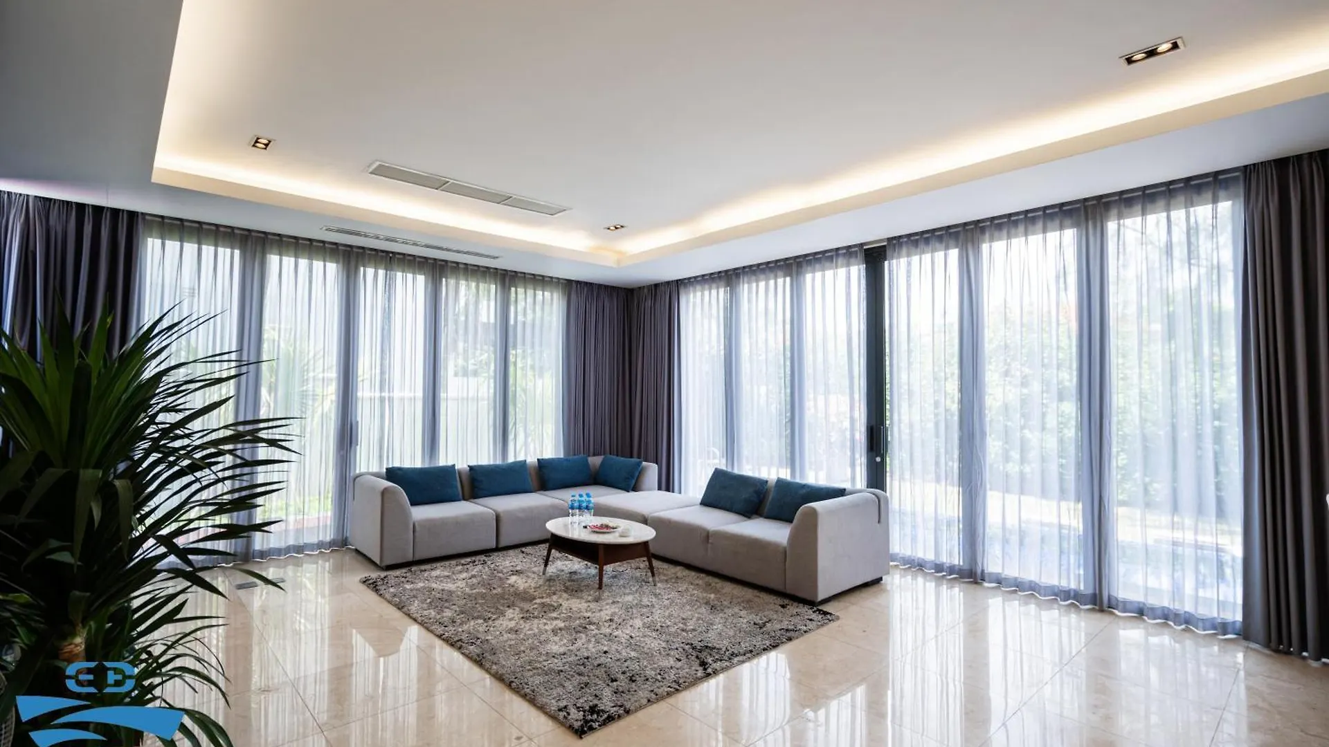 Ocean Breeze Villa Da Nang